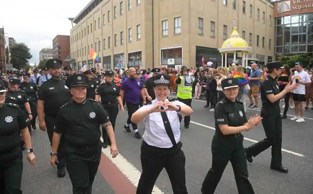 Belfast Pride в Северной Ирландии